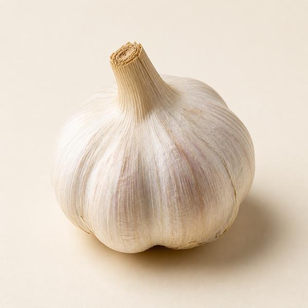 garlic — Korean: 마늘